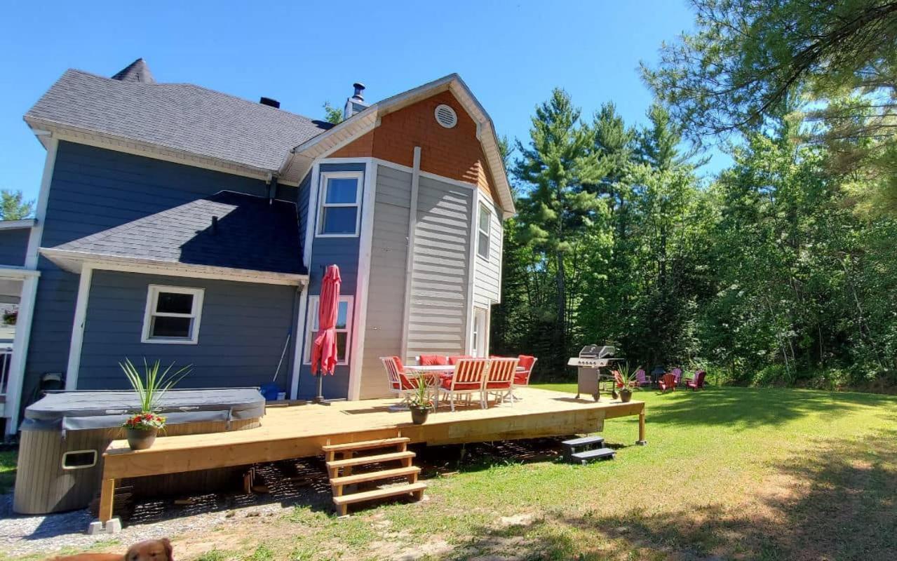Au Sommet Du Lac Magog Exterior photo